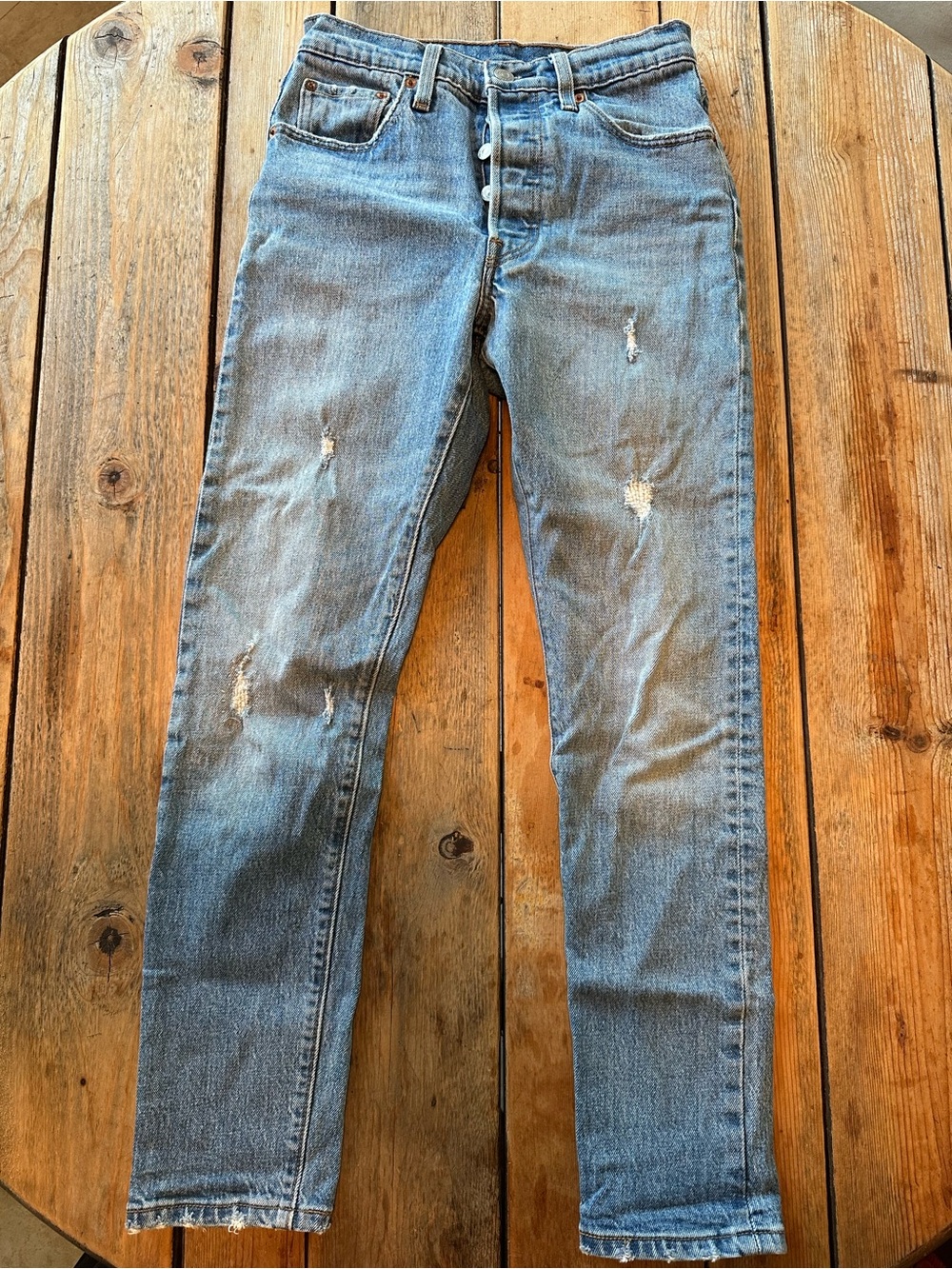 Levi's Women's Skinny Jeans in Light Blue Denim